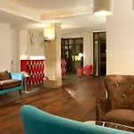 Joyce - Astotel Hotel