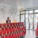 Joyce - Astotel Hotel 3*