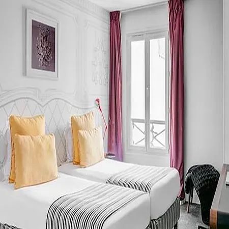 Joyce - Astotel Parigi