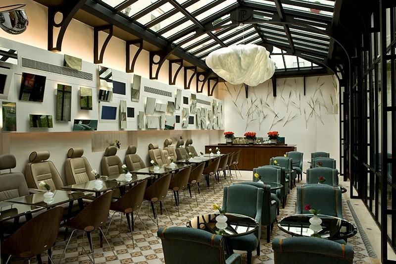 Joyce - Astotel Hotel Paris