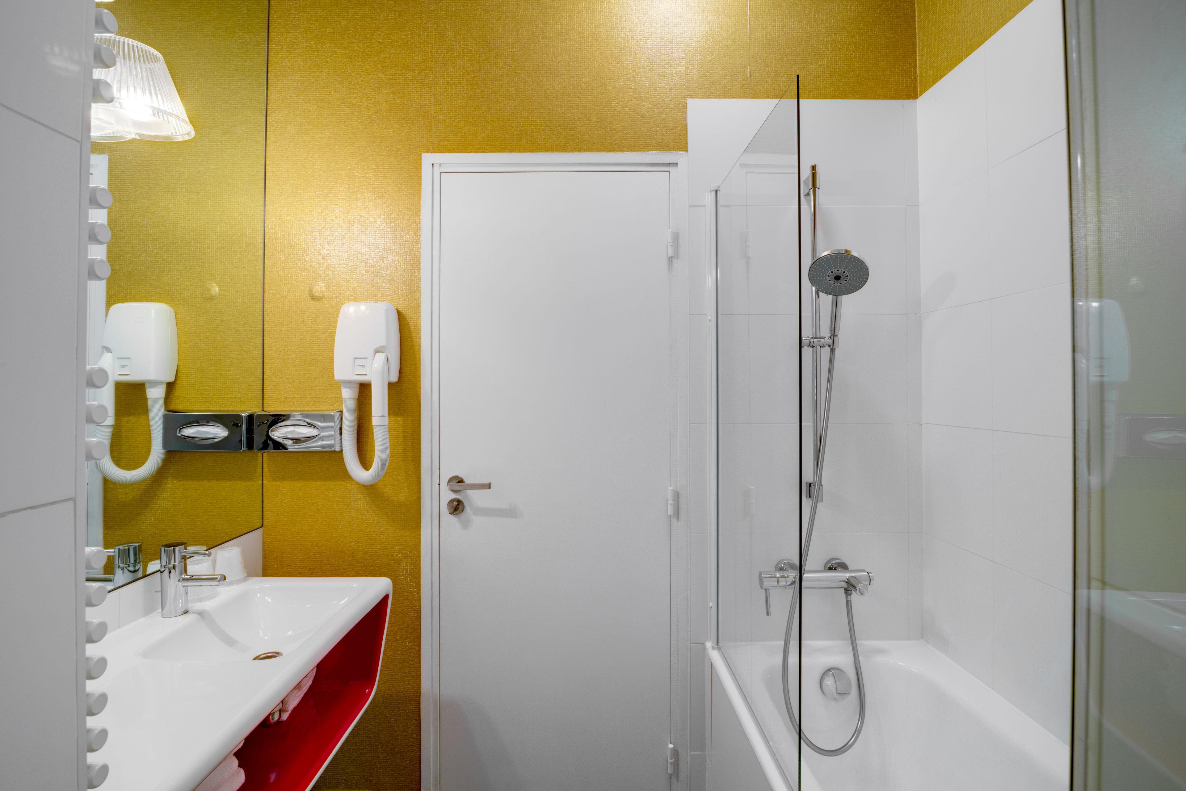 Joyce - Astotel 3*