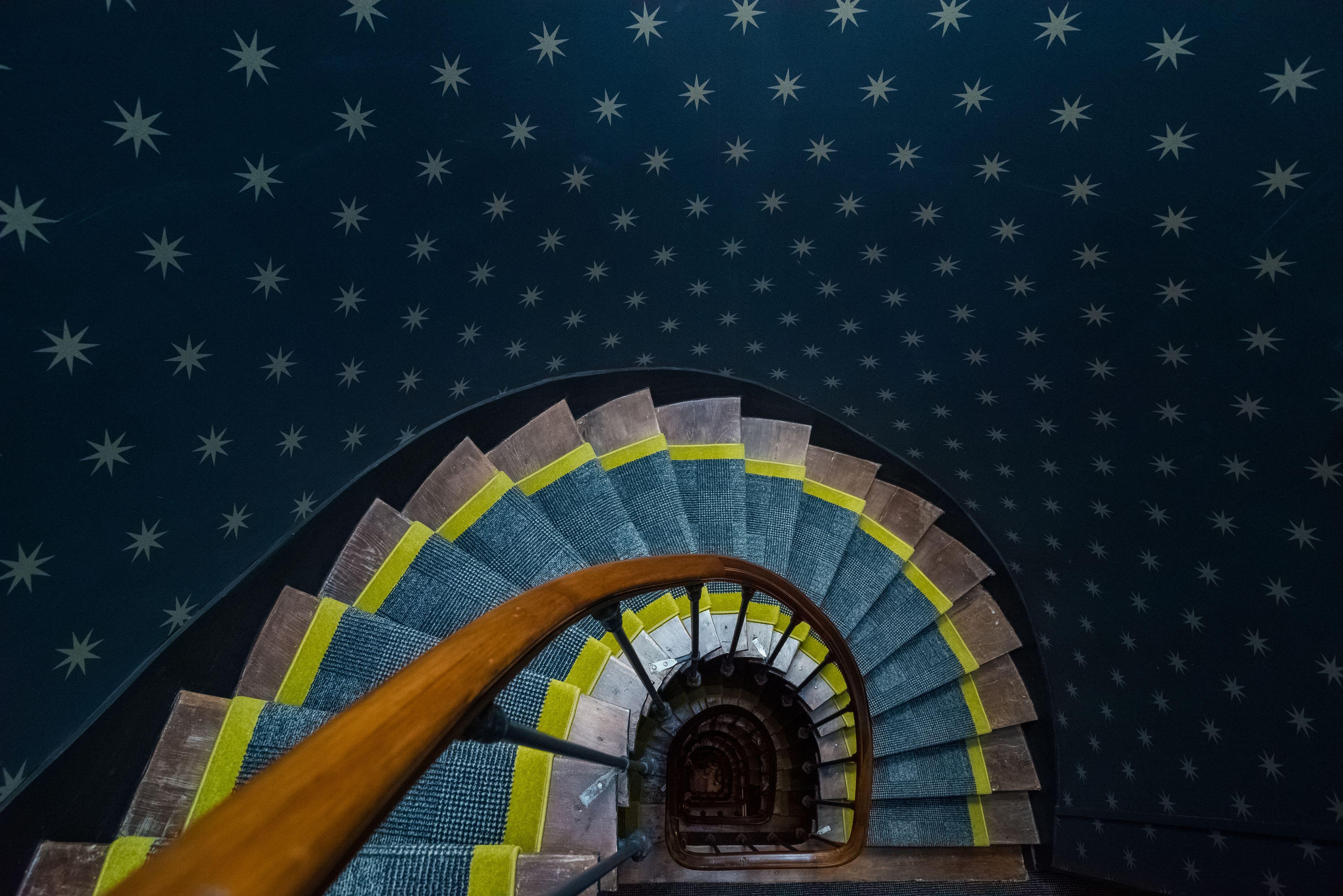 Joyce - Astotel Hotel Paris