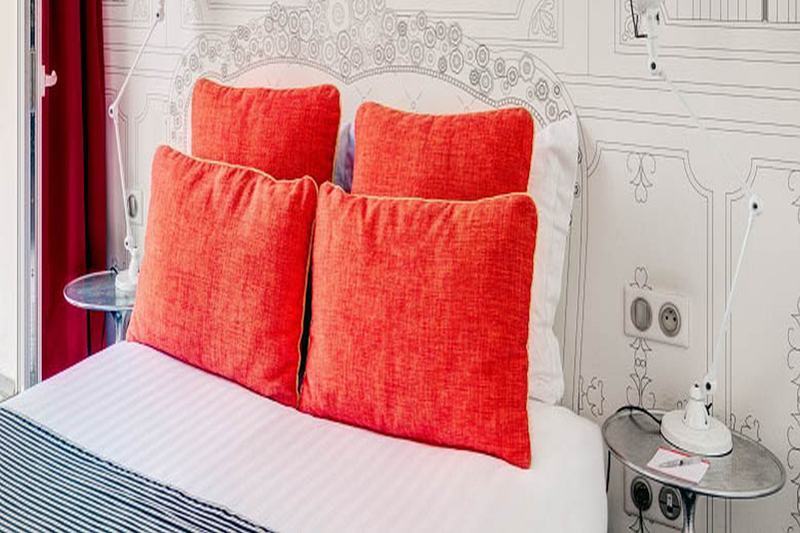 Joyce - Astotel Parigi