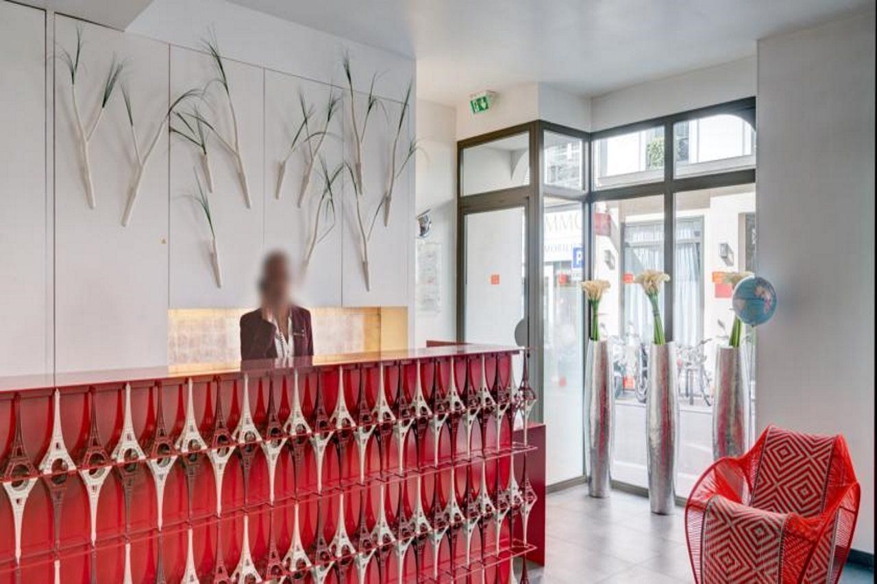 Joyce - Astotel Hotel 3*